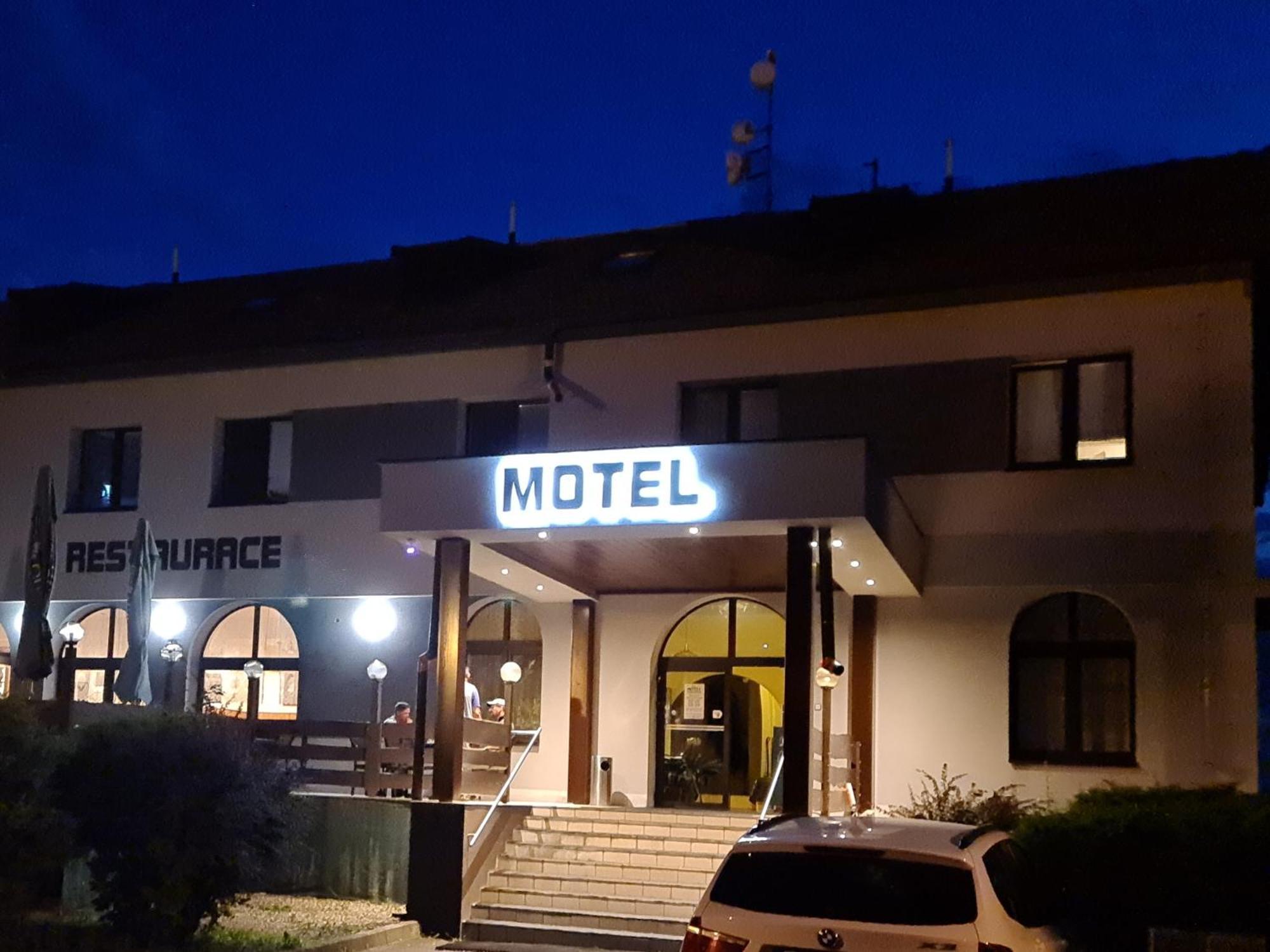 Motel Tosanovice Dolni Tosanovice Luaran gambar